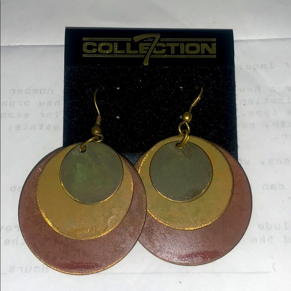 Women’s Earrings - Picture 1 of 1